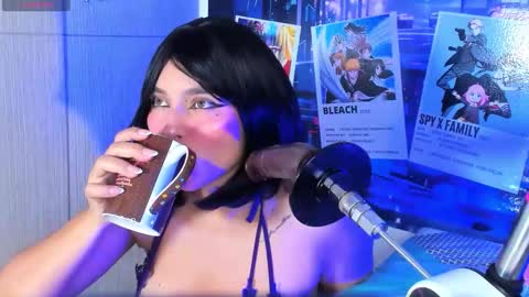 Snapshot of violet_fiore chatting on March 26, 4:23 pm Violet Fiore online show from March 26, 4:23 pm