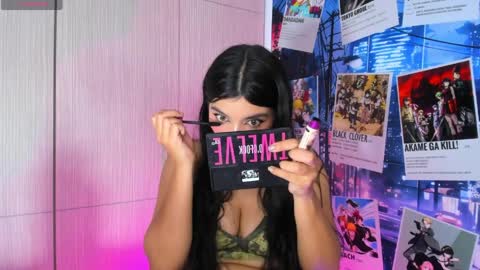 Snapshot of violet_fiore chatting on April 10, 5:01 am Violet Fiore online show from April 10, 5:01 am