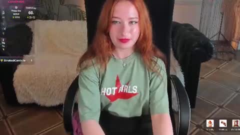 Snapshot of violet_griffen chatting on July 25, 3:53 pm VIOLET online show from July 25, 3:53 pm