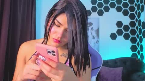 violet_jhonson online show from December 3, 7:12 pm