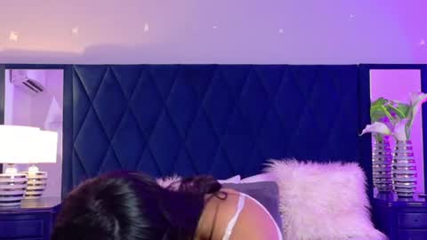 Violet  online show from June 12, 8:30 pm