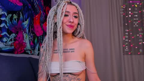 Violet online show from December 22, 12:05 pm