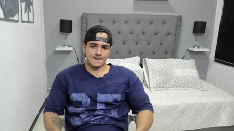 VIOLETA AND MAXX online show from December 16, 12:37 am