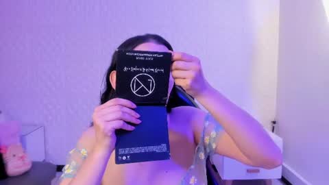     online show from July 21, 8:55 pm