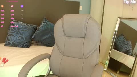 Violeta leon online show from September 30, 6:29 am