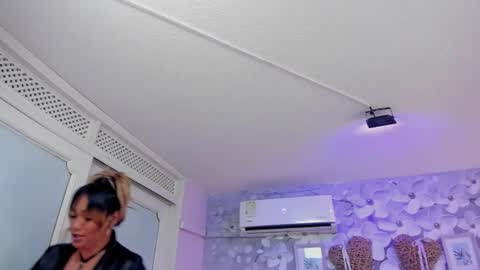 violeta_medina online show from July 7, 7:23 am