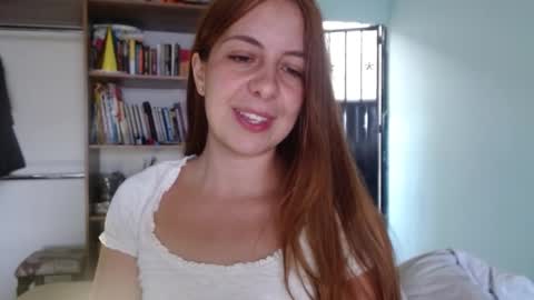 Snapshot of violeta_peter69 chatting on January 14, 8:47 pm Violeta Peter online show from January 14, 8:47 pm