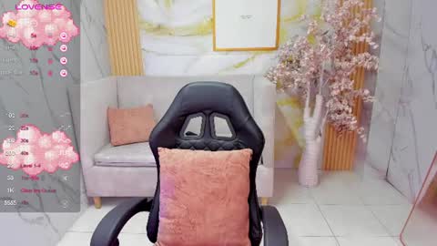 Snapshot of violeta_sub chatting on July 9, 1:26 pm IG violeta sub online show from July 9, 1:26 pm