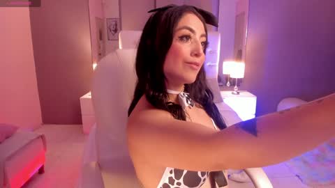 Violeta  online show from December 23, 11:36 am