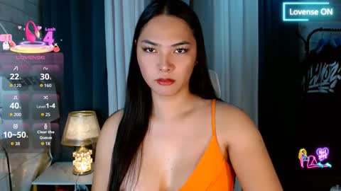 violet online show from February 15, 2:52 am