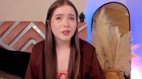 Call me Violet online show from November 18, 7:29 pm