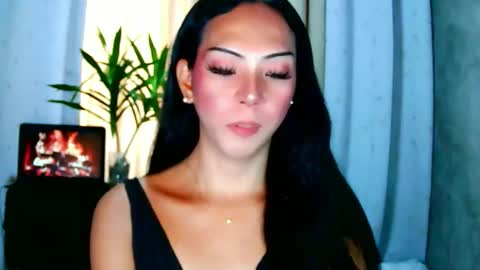 JUVY online show from April 25, 1:52 am