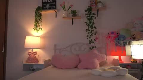 violeth___ online show from July 8, 12:09 pm