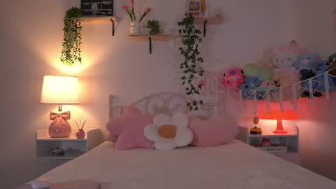 violeth___ online show from July 16, 11:05 am