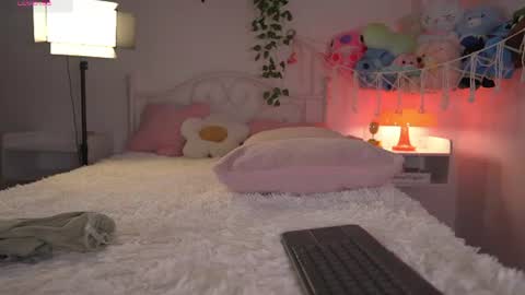 violeth___ online show from July 29, 11:08 am