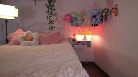 violeth___ online show from July 30, 11:09 am