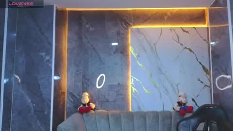 Snapshot of violeth_b chatting on July 14, 12:55 pm violeth_b online show from July 14, 12:55 pm