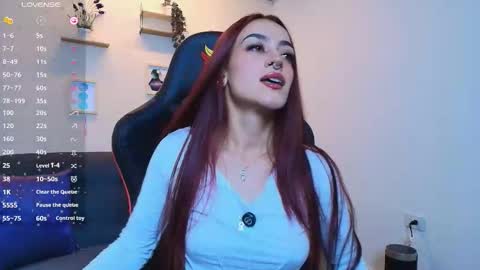 violeth_rosse_ online show from December 19, 10:39 pm