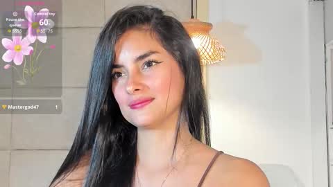 Snapshot of violethilton chatting on September 22, 6:43 pm violeth online show from September 22, 6:43 pm