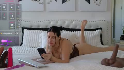 VioletBaby online show from February 11, 7:19 pm