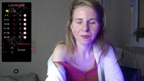 Violet  next stream December 6 online show from January 18, 9:55 pm