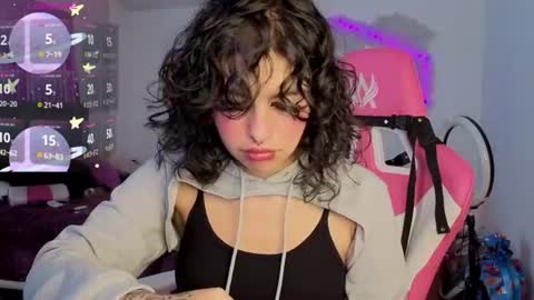   online show from June 15, 6:43 pm