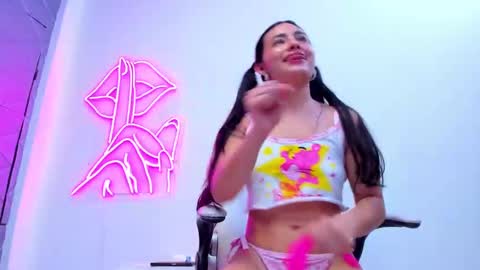 Violet Rousse online show from January 30, 10:30 pm