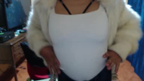 Violet777  online show from November 13, 2:43 am