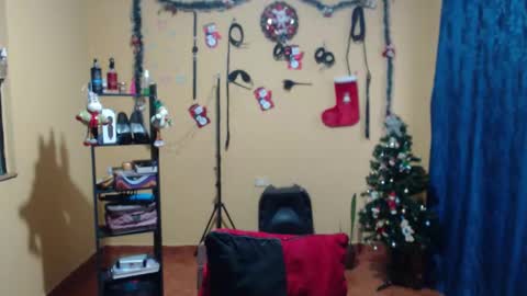 Violet777  online show from November 20, 10:59 am