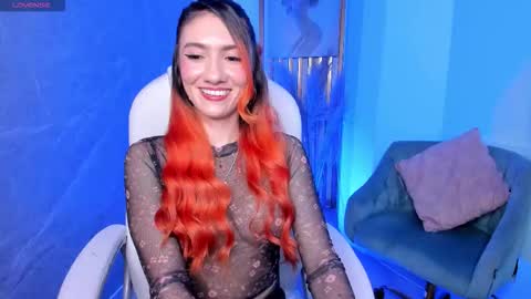 Snapshot of violetsky1_ chatting on March 10, 4:50 am VioletSky online show from March 10, 4:50 am