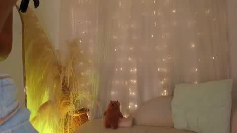 violett23_ online show from November 27, 12:13 am