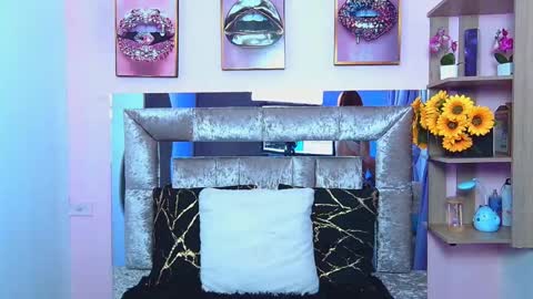 Violeta froz online show from October 24, 7:21 pm