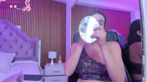 violett_hott_ online show from March 12, 12:22 pm