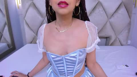 Violett  online show from February 13, 8:16 pm