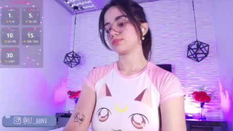 Violetta  online show from April 28, 11:26 am