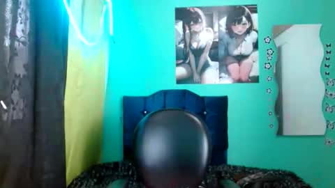 Snapshot of violetta_dreams chatting on May 21, 8:27 pm violetta_dreams online show from May 21, 8:27 pm