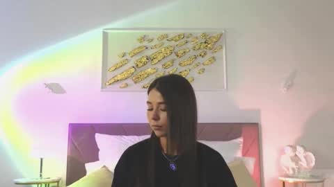 violetta_finch online show from November 23, 12:49 pm