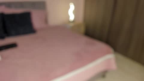 violetta independent model online show from December 23, 5:27 am