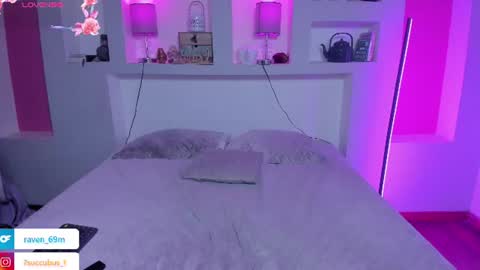 ViolettaBaker online show from June 12, 7:24 pm