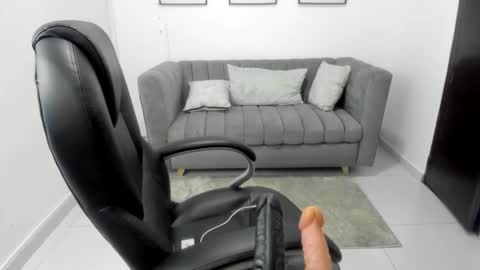 Snapshot of violettasweet_ chatting on September 27, 9:36 am Violetta online show from September 27, 9:36 am