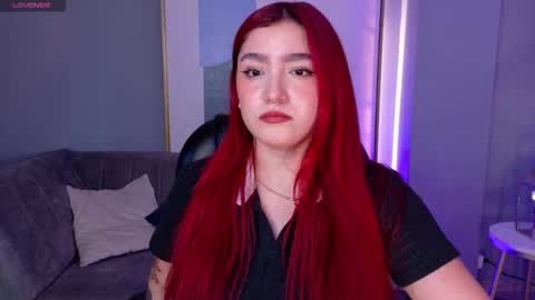 Snapshot of violettcastel chatting on January 10, 7:04 pm Violett Castel online show from January 10, 7:04 pm