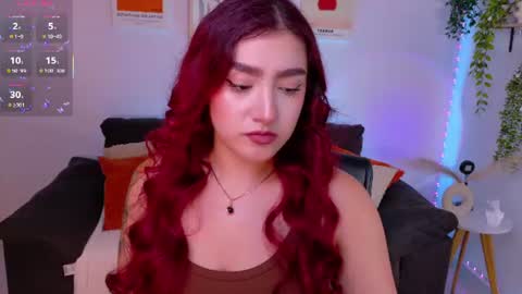Snapshot of violettcastel chatting on July 23, 12:24 am Violett Castel online show from July 23, 12:24 am
