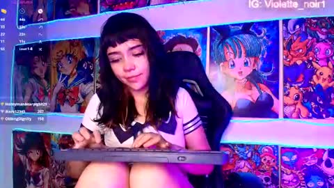 Snapshot of violettenoi chatting on June 28, 8:20 am violettenoi online show from June 28, 8:20 am