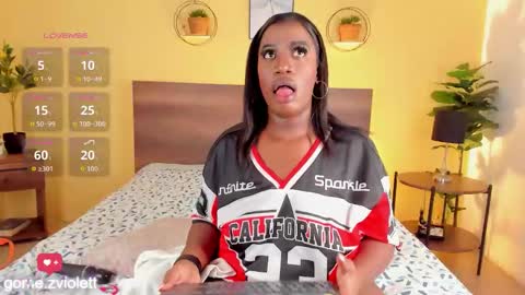 Violett online show from October 5, 4:44 am