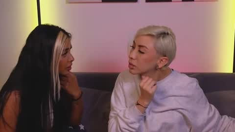 Violet online show from March 5, 3:29 am