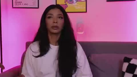 Violet online show from September 19, 4:25 am