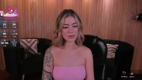 Violett  online show from November 14, 7:23 pm