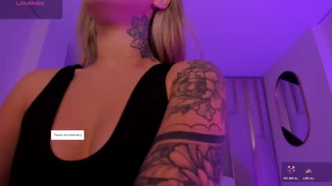 Violett  online show from April 27, 8:56 am
