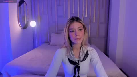 Violett  online show from June 24, 11:53 am