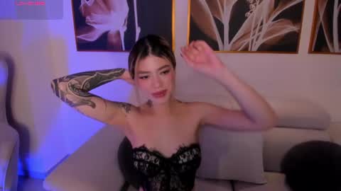 Violett  online show from July 11, 11:24 am